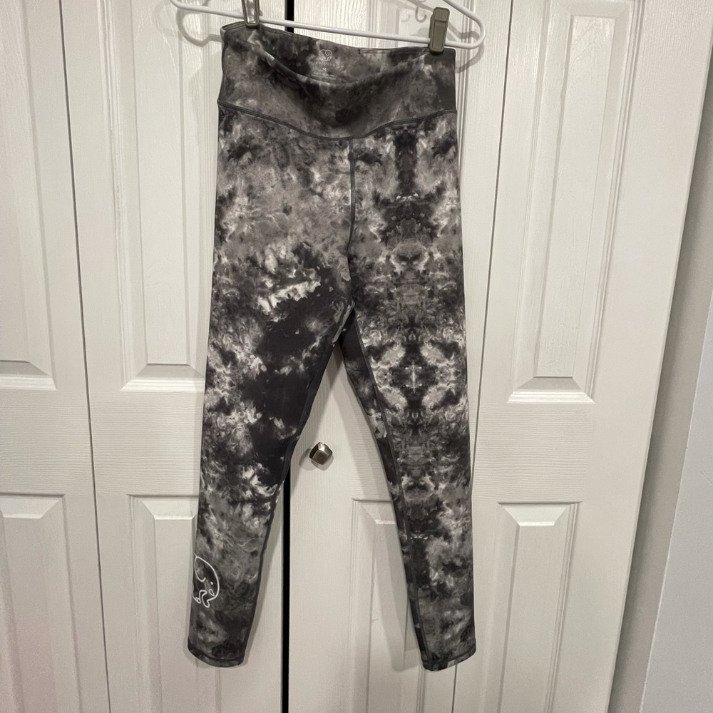 Ivory Ella yoga pants